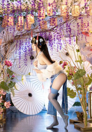 女皇撞到正粤语全集在线看高清_超清在线观看电视