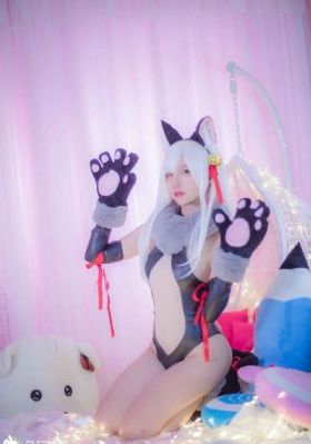 《尤里和露珠》_HD电影完整版