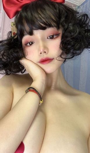 妈妈的朋友完整版观看_4K手机在线看