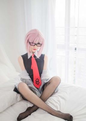 上司丰满的女人_1080P迅雷高清下载