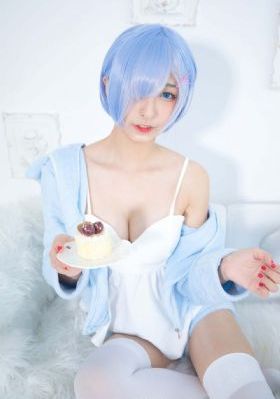 女教师被强行糟蹋在线观看_国产精品视频